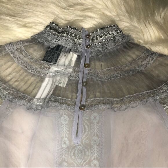 Riley+James grey blouse sz Small - Picture 3 of 7